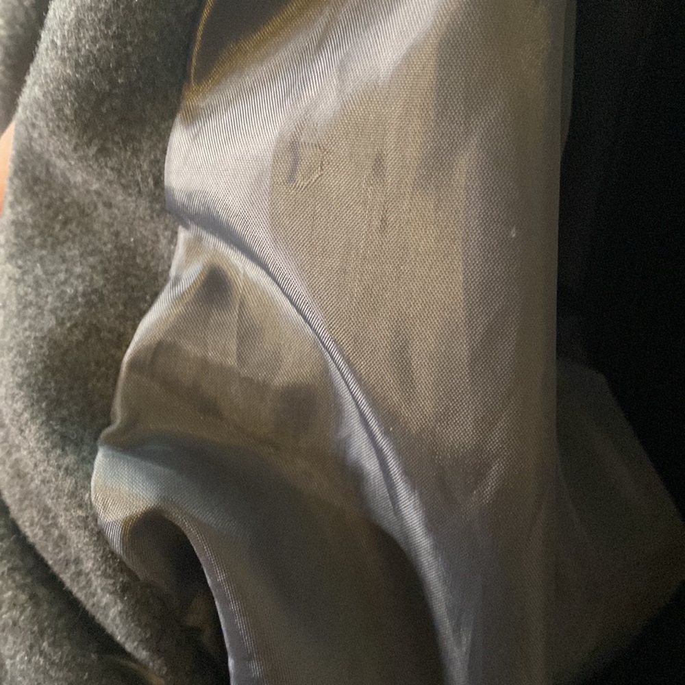 WOMEN’S PRE-OWNED GRAY DOUBLE-BREAST COAT - Picture 11 of 12